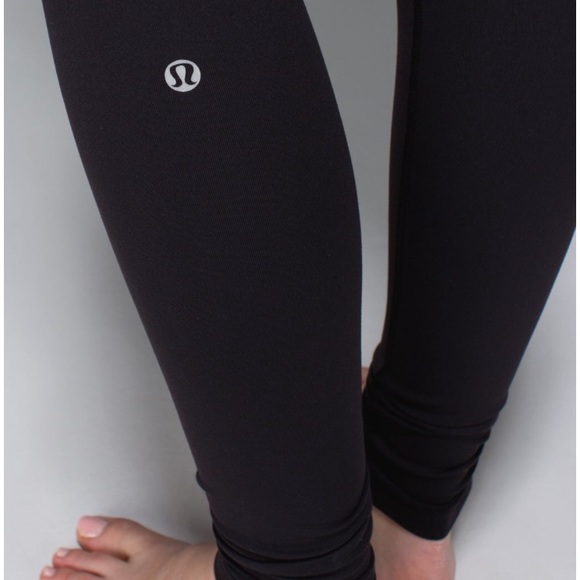 lululemon athletica Pants - Lululemon wunder under